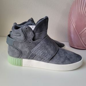 Gray Suede High-Top Sneakers with Mint Accent